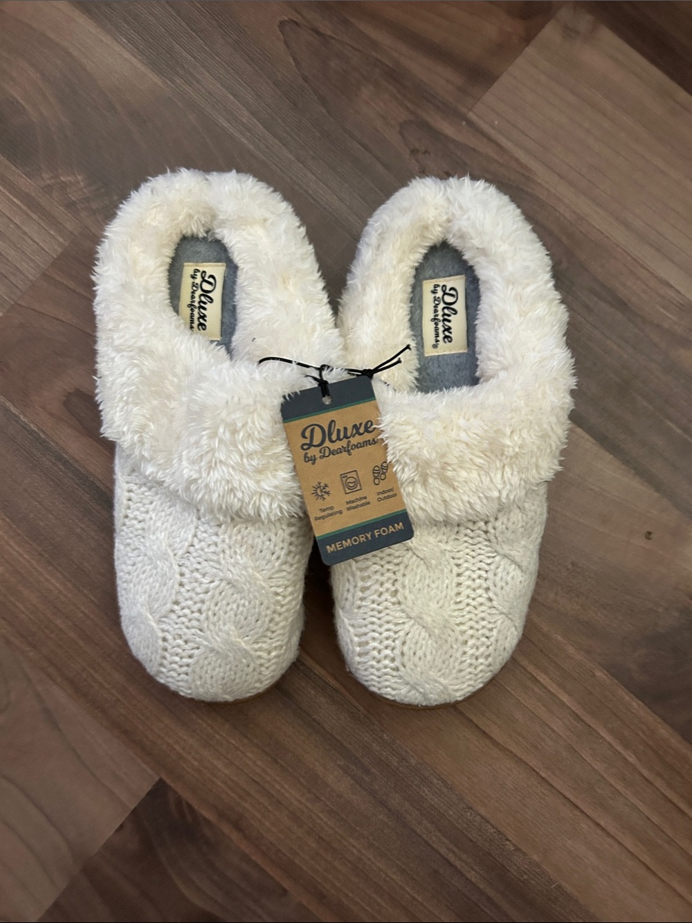 Deluxe memory foam Cream Cable-Knit Memory Foam Slippers for Women